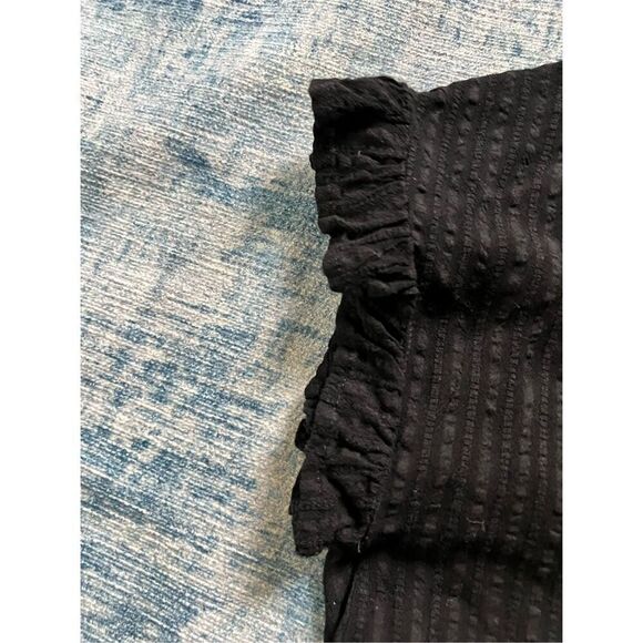 Hem & Thread Black Textured Stripe V Neck Tie Front Ruffle Sleeve Tee Large - Picture 6 of 7